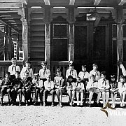 Menekültként éltek az árvízkárosultak