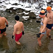 Rozmárok, jegesmedvék és jégkrémek a Vágban Gútánál