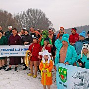 Rozmárok, jegesmedvék és jégkrémek a Vágban Gútánál