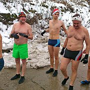 Rozmárok, jegesmedvék és jégkrémek a Vágban Gútánál