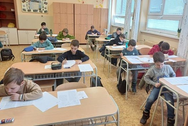 A Corvin Mátyás Alapiskola adott helyet a Zrínyi Ilona Nemzetközi Matematikaverseny egyik megyei fordulójának