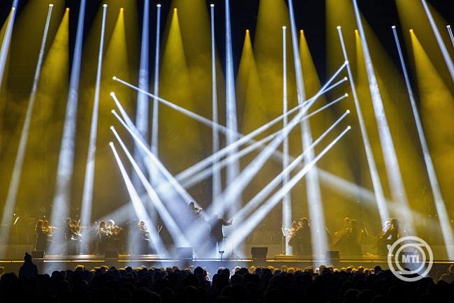 Ötórás koncertet adnak Depeche Mode-dalokból magyar előadók