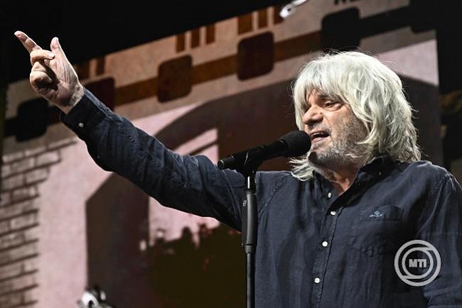 Hobo és Geszti Péter születésnapi koncertje is szerepel a Művészetek Völgye programjában