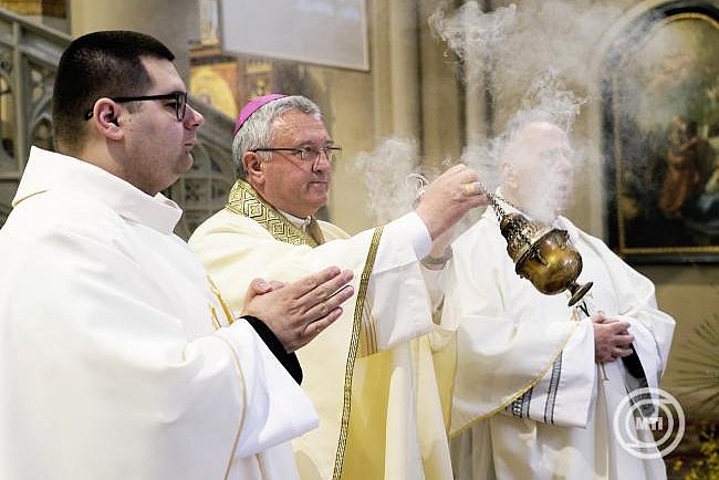 Húsvét az élet diadala, a bűnbocsánat, az új élet, az örök élet ajándéka