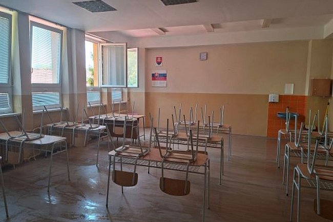 Megújult osztályteremmel kezdhetik a tanévet a 6.A diákjai