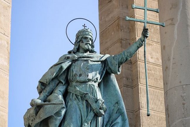 Légy áldott, Szent István király!